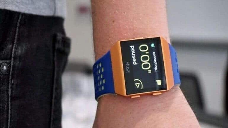 Fitbit Lonic Akıllı Saati Duyuruldu